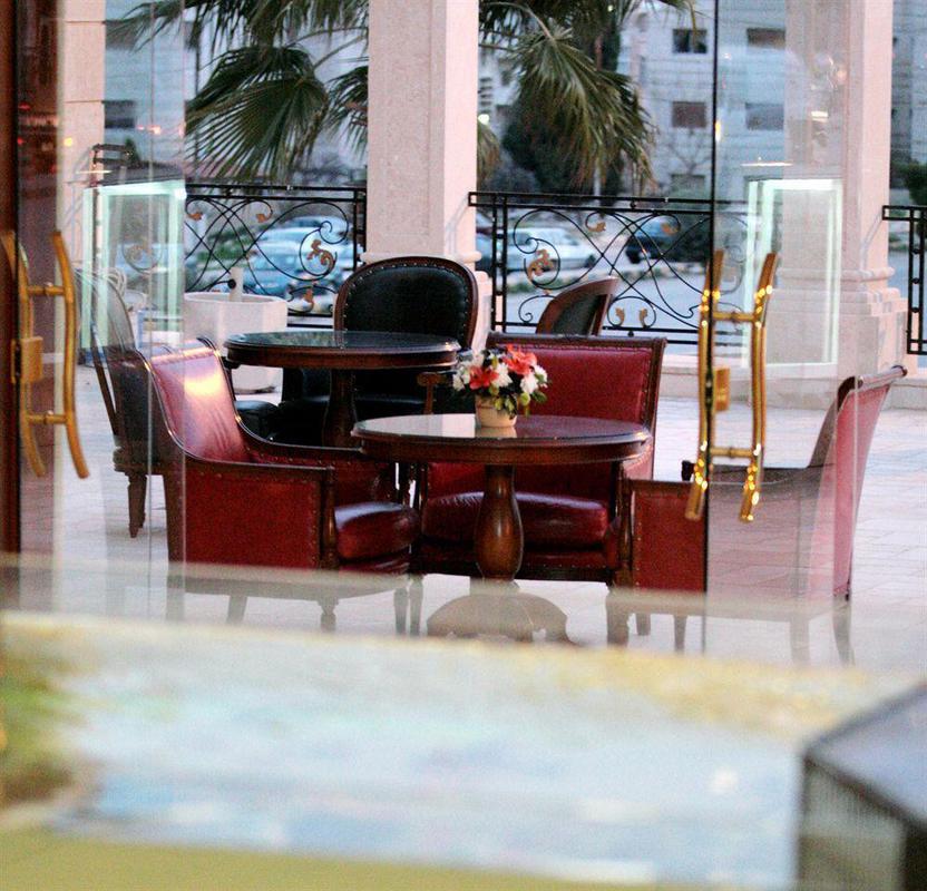 Regency Palace Hotel