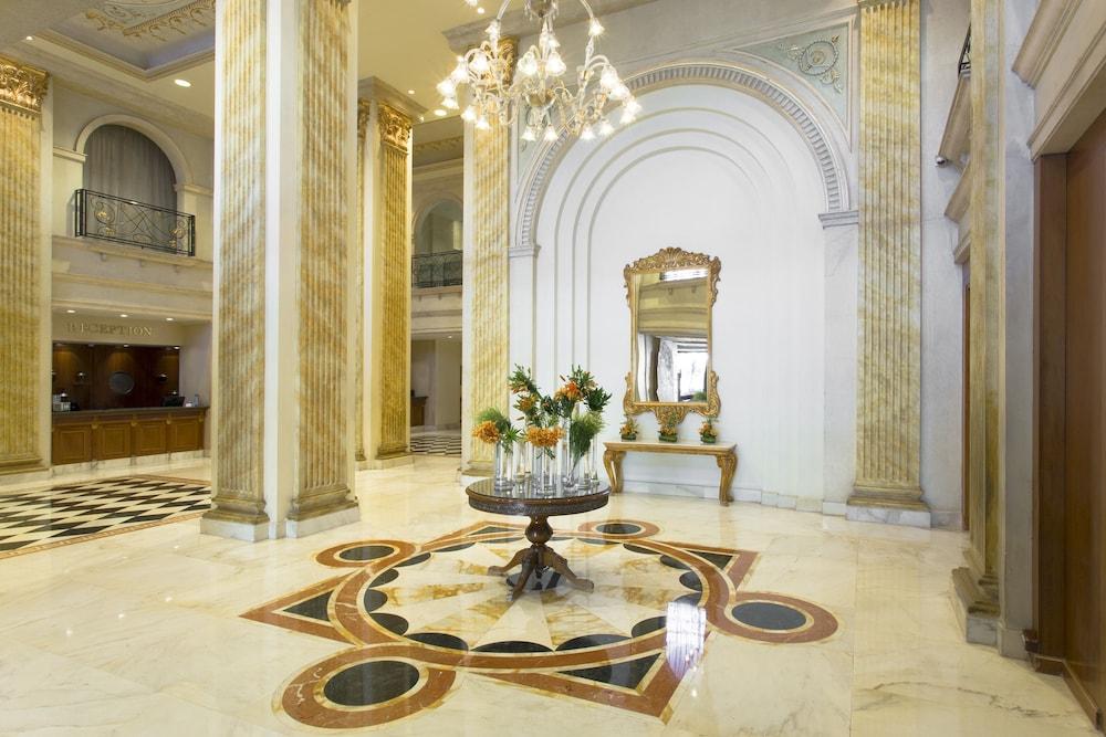 Regency Palace