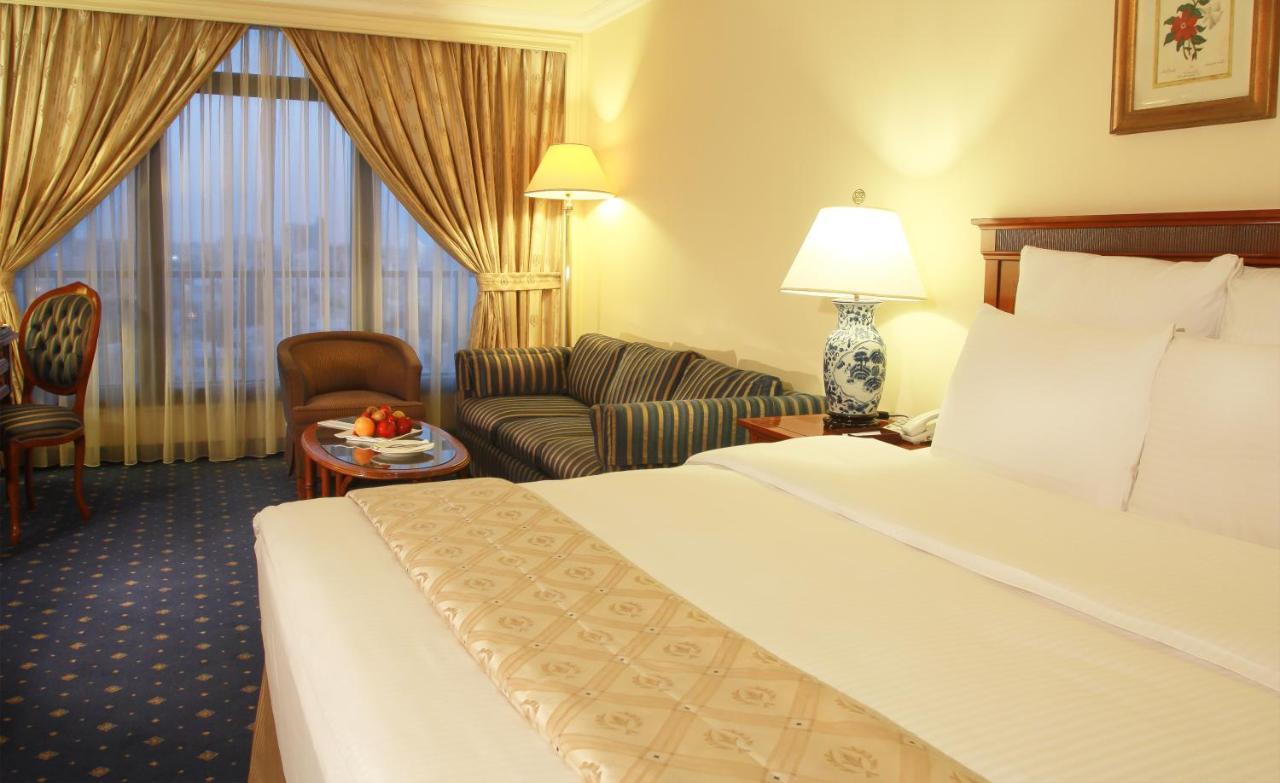 Hotel Regency Palace