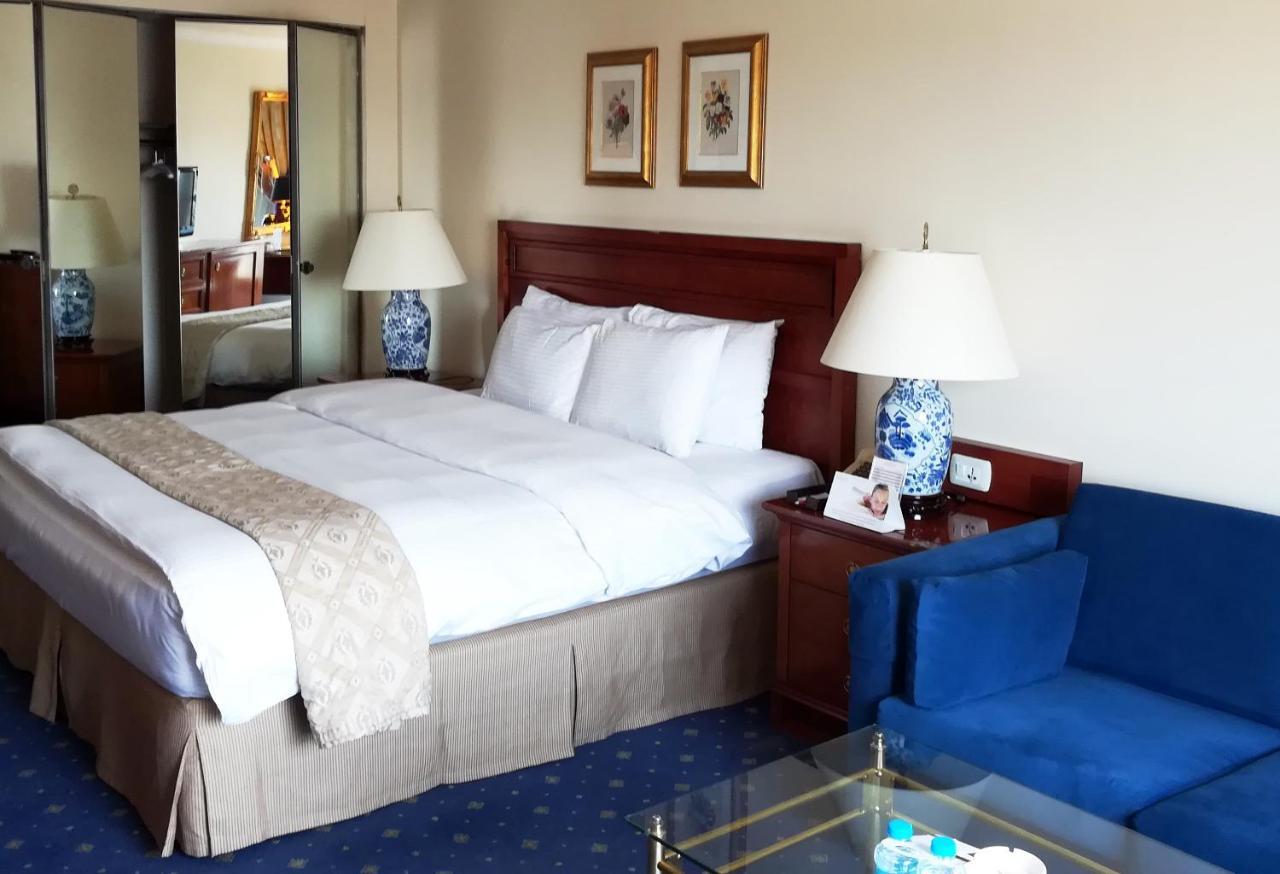 Hotel Regency Palace