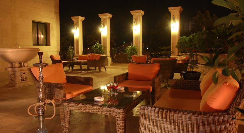 Regency Palace Hotel