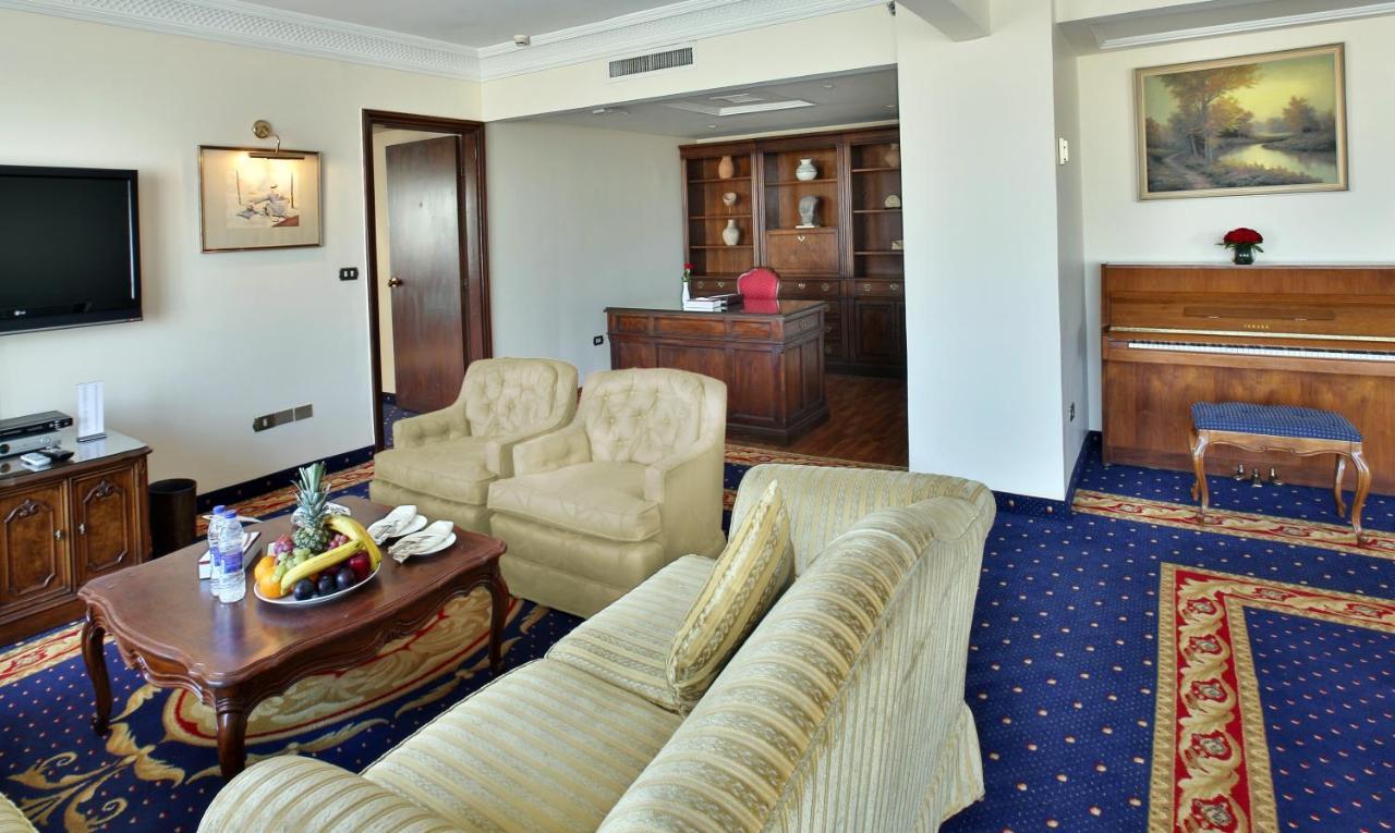 Regency Palace Hotel 5*